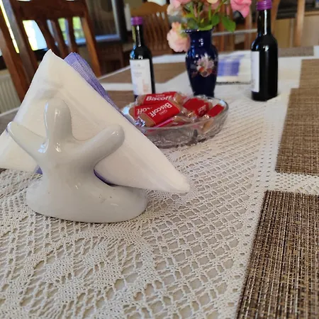 빌라 Roses Trimiklini