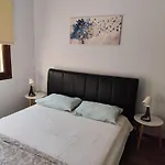 Roses Villa
