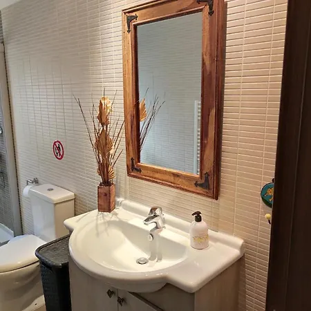 罗塞斯别墅酒店 Trimiklini