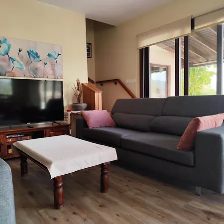 Roses Villa Trimiklini