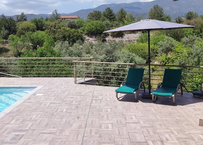 Villa Roses Trimiklini